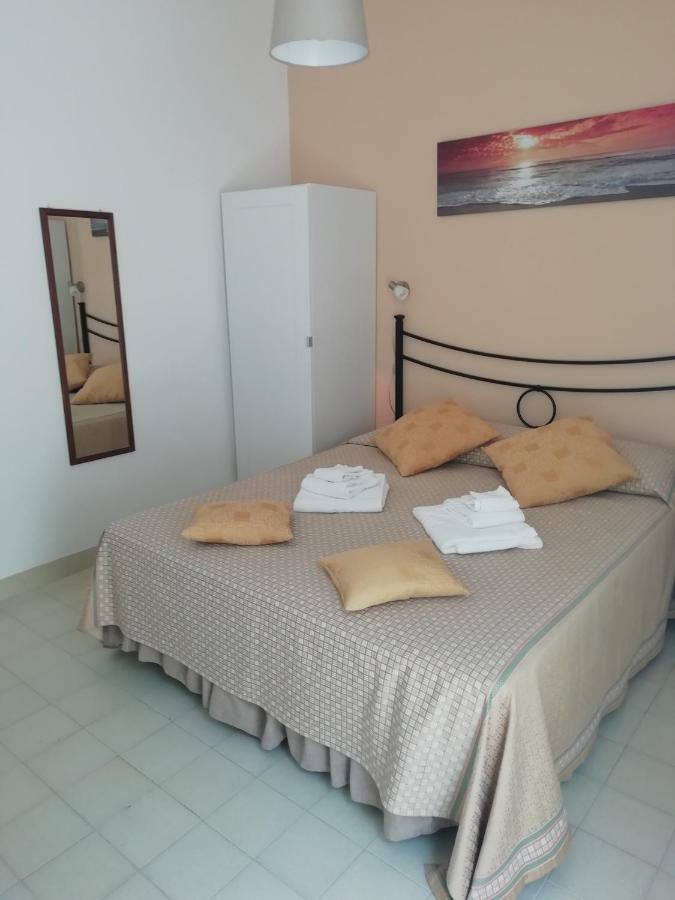Hotel Noto Marina Stella Marina - B&B Lido di Noto Eksteriør bilde
